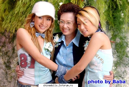 Poze cu China Dolls - Nu te alarma,eu intru pe site-uri ca sa le iau - Galerie foto