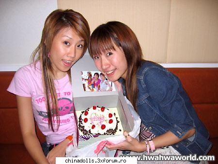 cine sunt aici? :nebun: poze cu china dolls