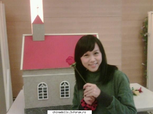 dan chun cu trandafir. :) poze cu dan chun